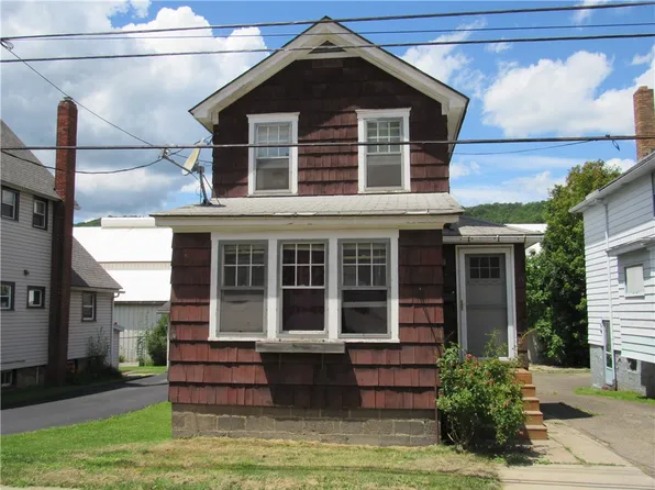 15 Homestead Ave, Bradford, PA 16701