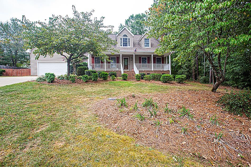1st image of 204 Saint Augustine Dr