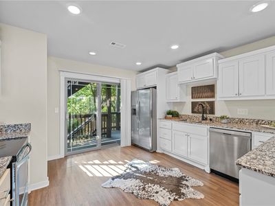 1987 N Bourbon Dr, Fayetteville, AR, 72703