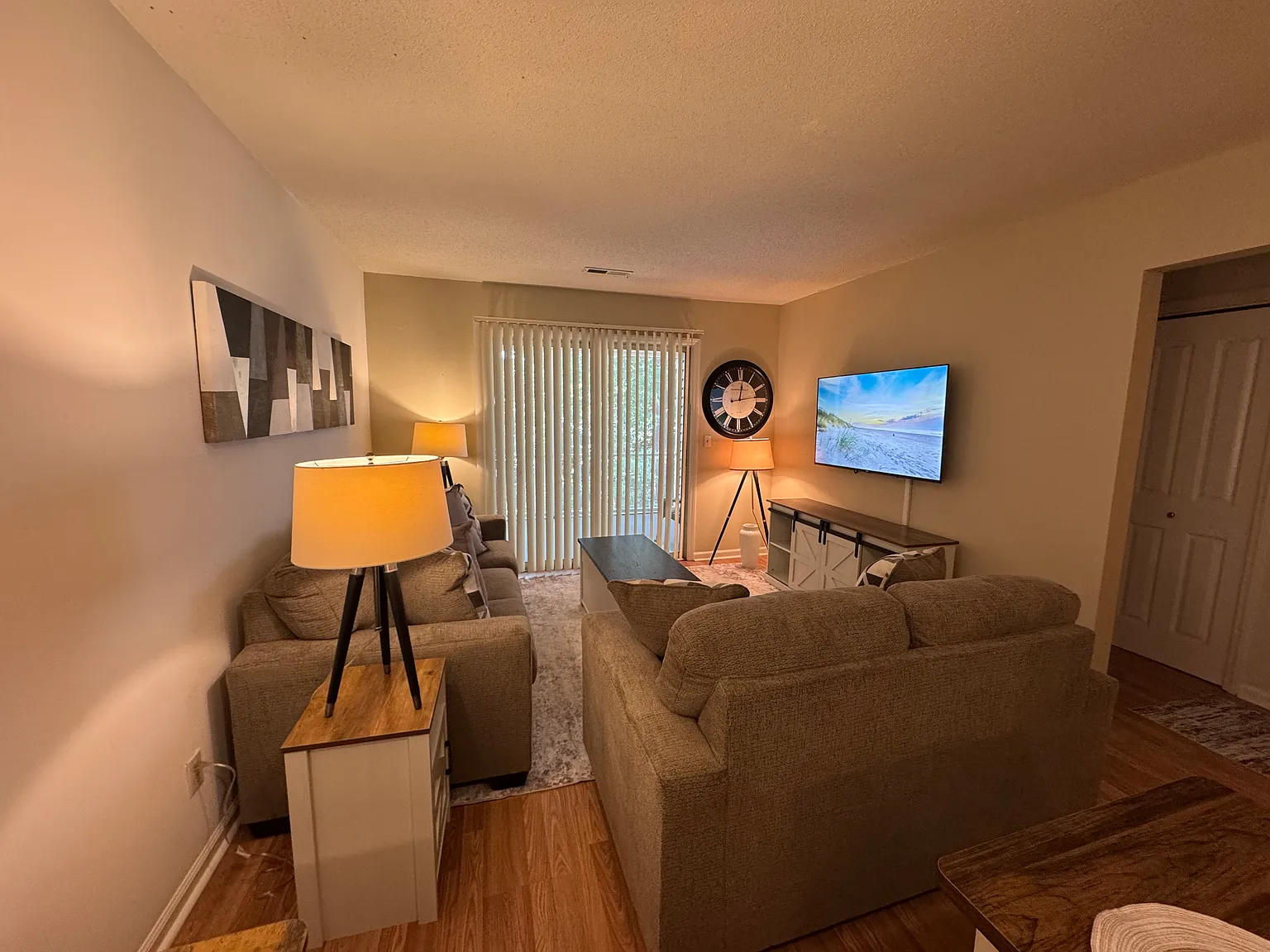 2 bed, $2,400 — Photo 2
