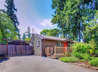 18555 Densmore Ave N, Shoreline, WA