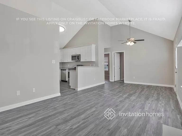 1156 Ruxbury Ct — Photo 7