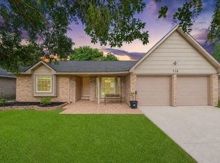 718 Wild Horse Valley Rd, Katy, TX 77450