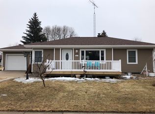 715 Visser Ave, Waupun, WI 53963