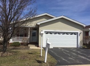 225 Rodeo Dr, Grayslake, IL 60030