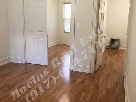 4th image of 25-17 30th Ave #2R