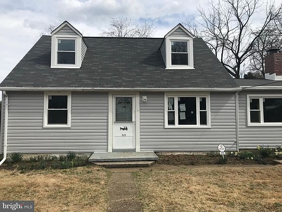 2nd image of 325 Buena Vista Ave