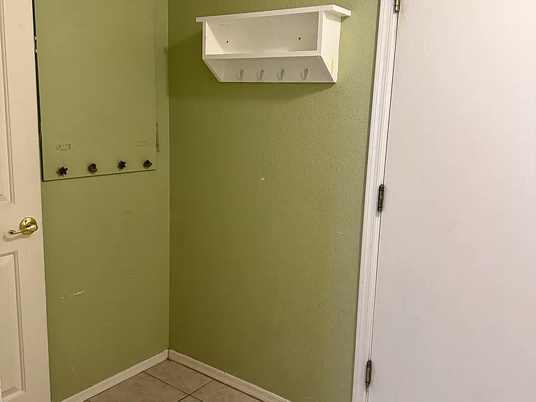 3527 E Bruce Ave — Photo 11