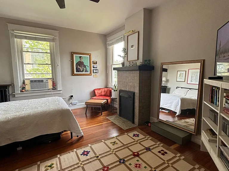 750 Hawthorne Ave #3 — Photo 13