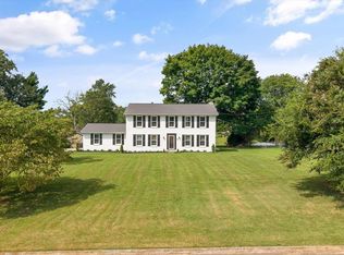 327 Kenmark Dr, Maryville, TN 37803