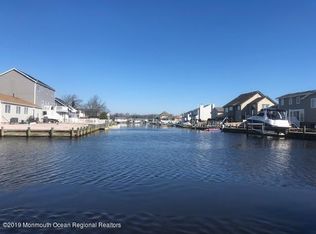 3138 Beachview Dr, Toms River, NJ