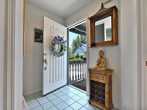 4th image of 1145 Annalee Ct