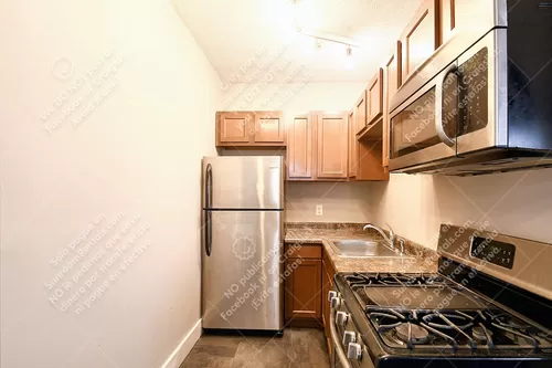 1711 N College Ave #4 Photo 1