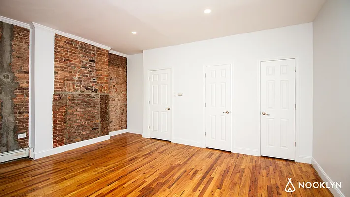 Rented by Nooklyn NYC LLC | media 17