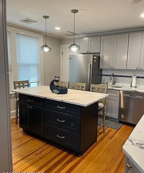 216 Ocean Ave — Photo 6