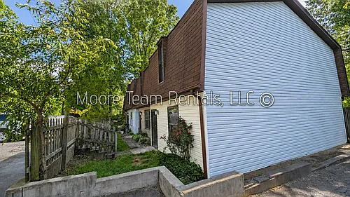 103-109 Paradise Ave Photo 1