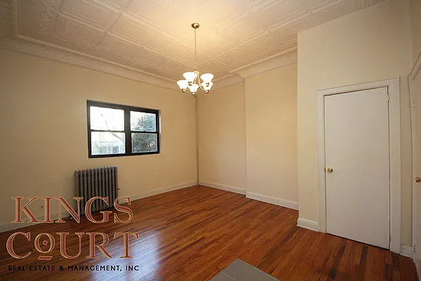 Rented by Kings Court Real Estate | media 19