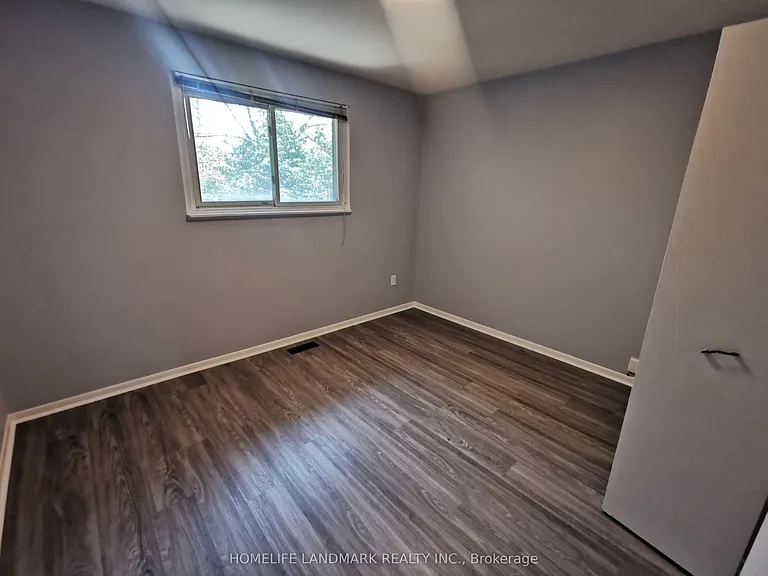 16 Nortonville Dr #UPPER — Photo 10