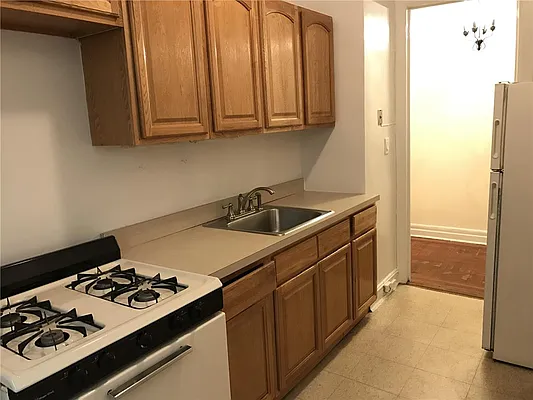 Rented by Modlin Group | media 13