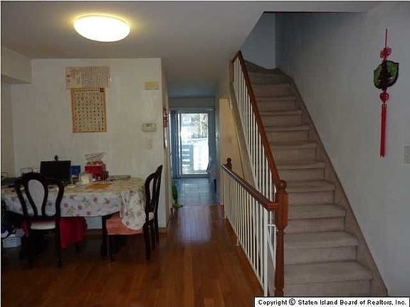 5th image of 25 Hope Ln