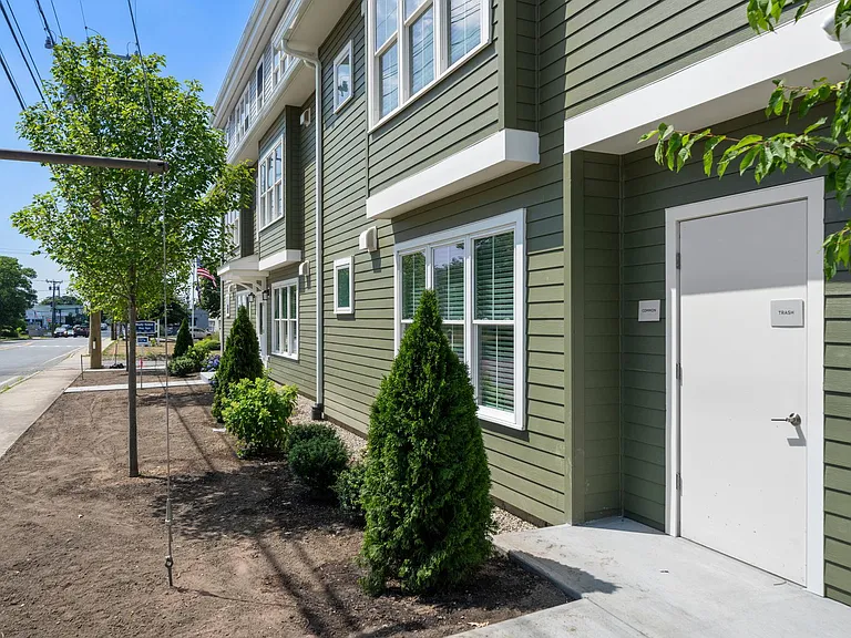 Barnstable Flats — Photo 17