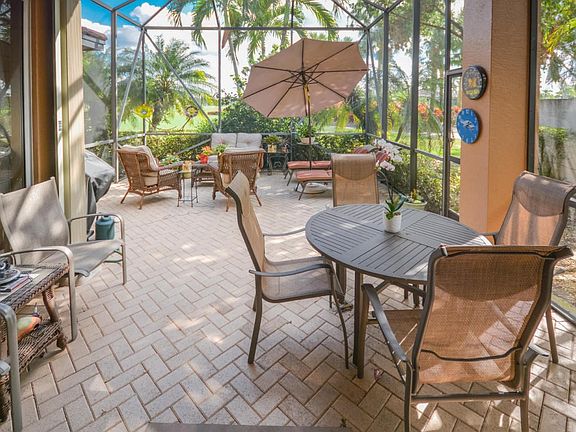 4170 Imperial Isle Dr-large-020-6-Patio-