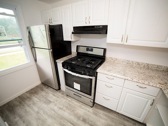 4th image of 128 Marin Dr