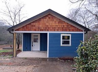 108 Illahee Rd, Brevard, NC 28712