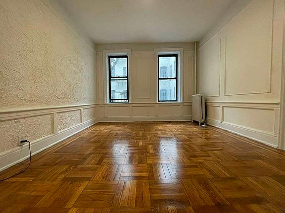 4th image of 30-64 34th St #3D