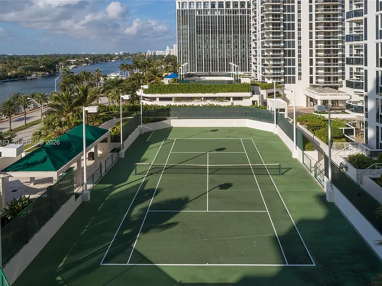 4775 Collins Ave #1504 — Photo 28