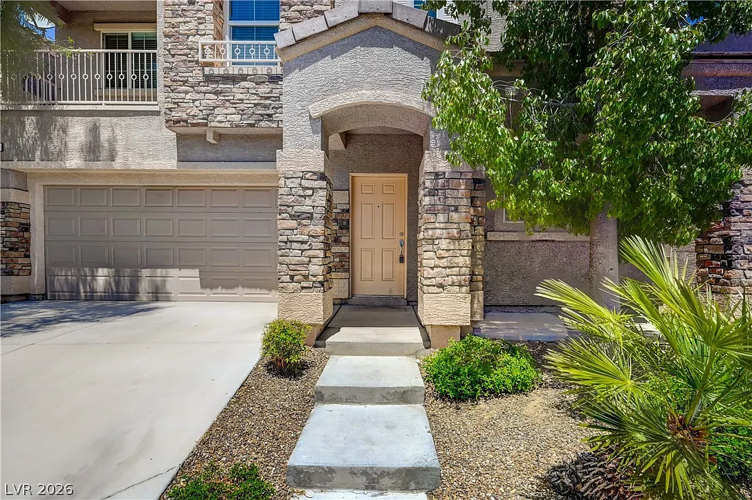 3 bed, 2.5 bath, 2086 sqft, $2,200 — Photo 4