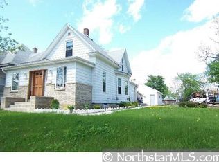 1329 7th St W, Saint Paul, MN 55102