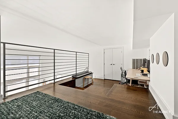 Rented by The Agency | media 9