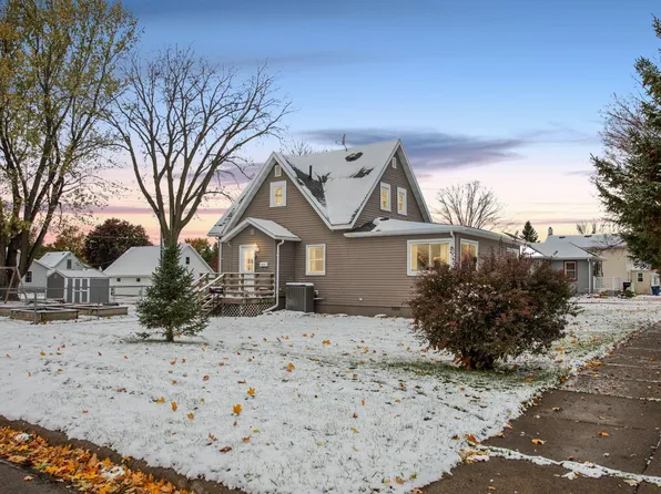 803 N 6th St, Lake City, MN 55041