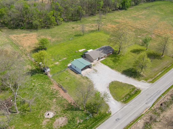 32276 S 4400th Rd, Big Cabin, OK 74332