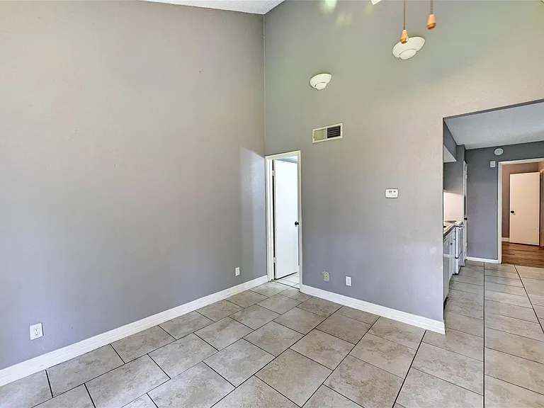 12900 Walden Rd #6 — Photo 21