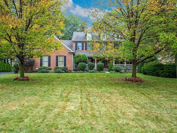 3rd image of 7217 Hawksbeard Dr