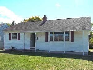5th image of 1675 Karon Dr