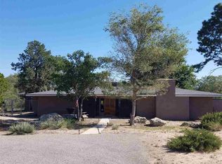 201 Tierra Berrenda Dr, Roswell, NM 88201