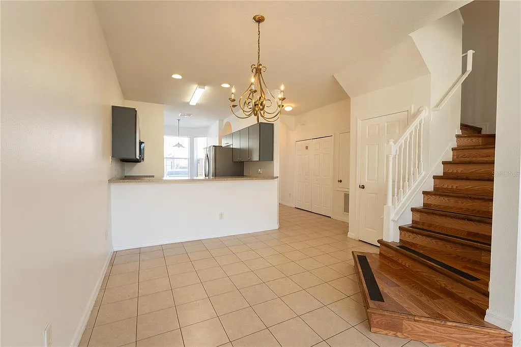 3 bed, 2.5 bath, 1468 sqft, $2,150 — Photo 4