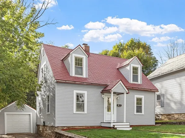 33 Clark St, Southbridge, MA 01550