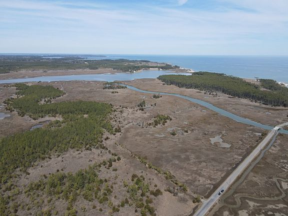 View north towards Garden Creek