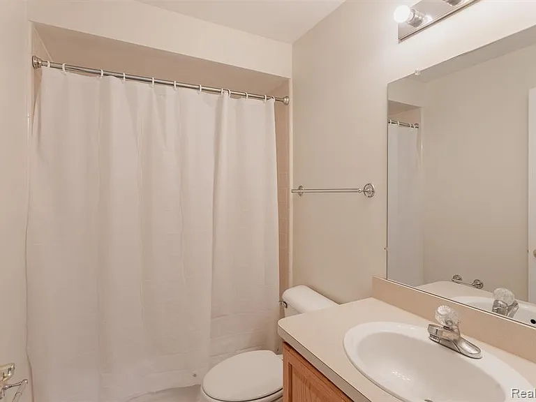 159 Allenhurst Ave — Photo 29
