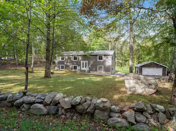 1028 Moose Hill Road, Guilford, CT 06437