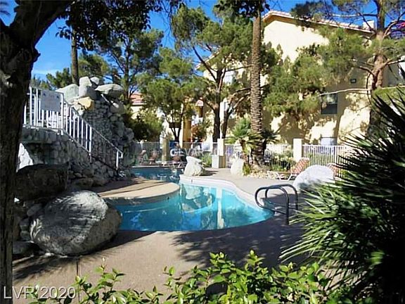 3rd image of 4200 Valley View Blvd #1042