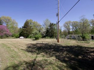 235 Deer Ln, Kirbyville, MO 65679