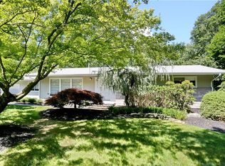 12 Holland Ln, Monsey, NY 10952