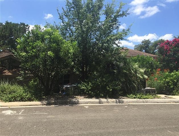 1st image of 6635 Wagner Way