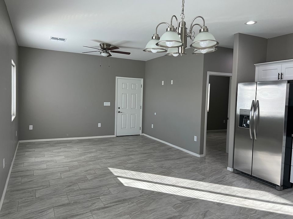 1st image of 762 W President St #1