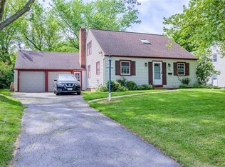 161 Varinna Dr, Rochester, NY 14618